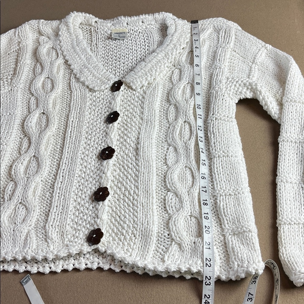 HANDKNITS BY EASTWINDS
Vintage 100% Cotton Cable Knit Flower Button Cardigan S - Picture 10 of 11